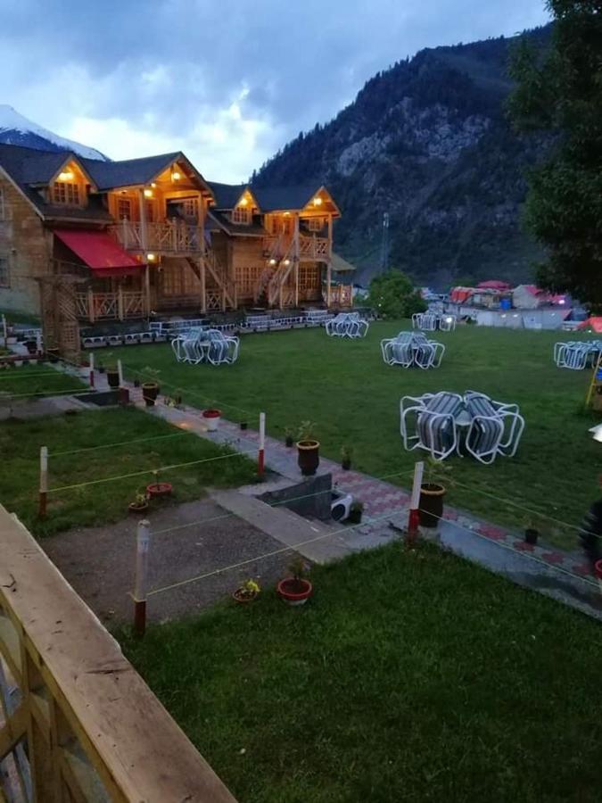 Swiss Wood Cottages Naran Exterior foto